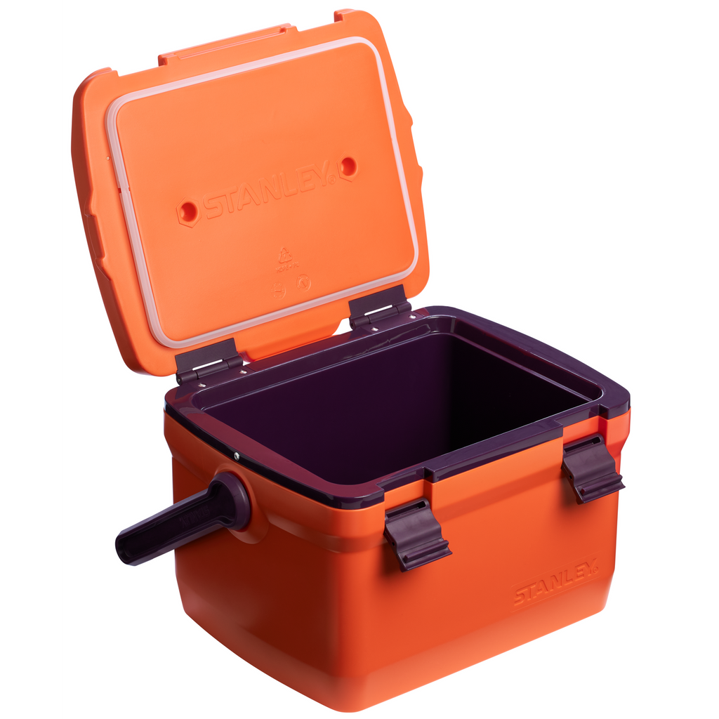 The Easy Carry Outdoor Cooler